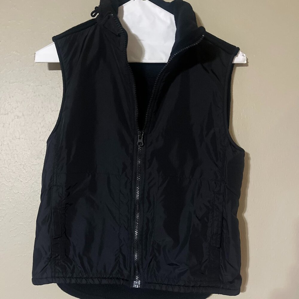 Front Zipped Black Collared Vest by The Limited in a Size XS